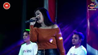 Download lagu MENYULAM KAIN YANG RAPUH OM SAVANA LIVE PONOROGO mp3