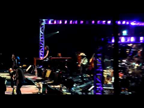 Love For Levon - Tennessee Jed ft. John Mayer & Larry Campbell 10-3-12 Izod Center, NJ