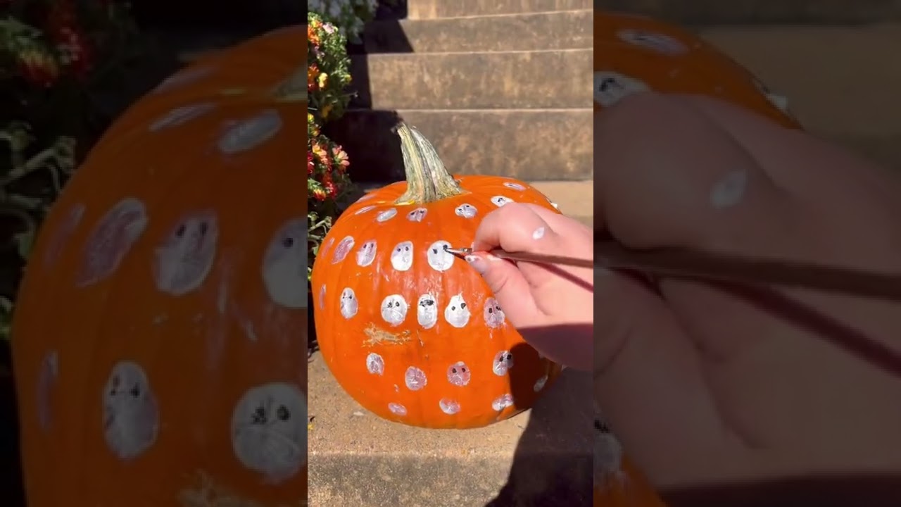 Get in Fall mode with this fun DIY pumpkin painting idea!