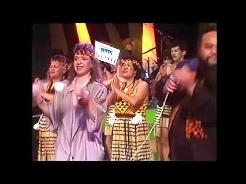 Patea Maori Club - Ngoi Ngoi (live 1988)