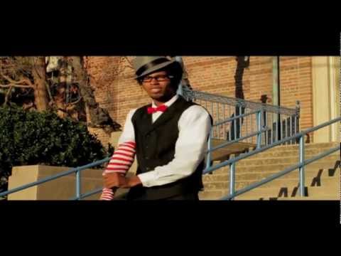 Oh My God ! It's Mr Swag Oh-Lah