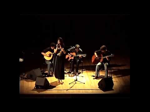 Diana Castro com Dejavú -        God put a smile