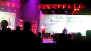 Leeland-Let it Out Now-Dare 2 Share