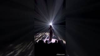 When Whitney made Reba McEntire Cry #2009AMAS