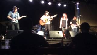 Homesick For A Heart - Jessica Campbell