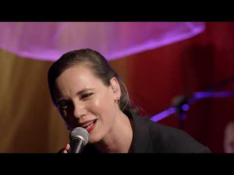 Video thumbnail for Torrada e Café (DIX Ao Vivo)