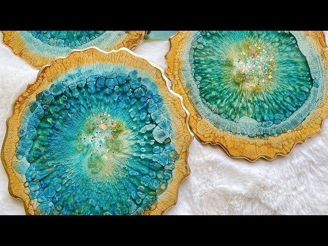 Beautiful Lacing in This Resin Ocean Serving Board