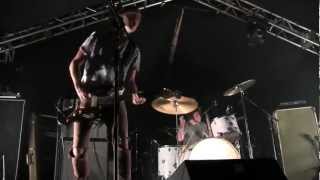 METZ - Knife In The Water / Negative Space