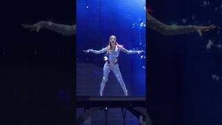 Download lagu Thunder #LISA #LALISA #BLACKPINK #shorts mp3 Download lagu Thunder #LISA #LALISA #BLACKPINK #shorts mp3