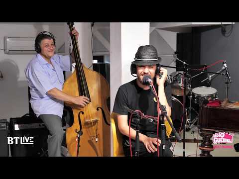 Simion Bogdan-Mihai și Lăutarii de Mătase - 'Radu Anghel' la BTLive@Guerrilive