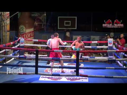 Oscar Amador vs Alexander Obando - Bufalo Boxing Promotions