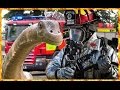 Dinosaur Fire Team (Fire Truck Action!) 