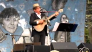 Elvis Costelo Brilliant Mistake