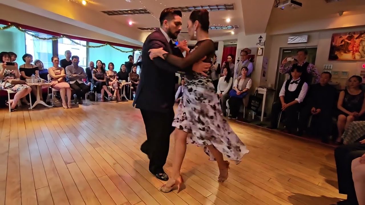 Daniel Boujon & Yuki Misaki - Zum (Forever Tango)