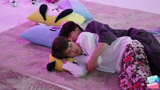 Download lagu Run BTS 97-98 Jikook moments mp3 Download lagu Run BTS 97-98 Jikook moments mp3