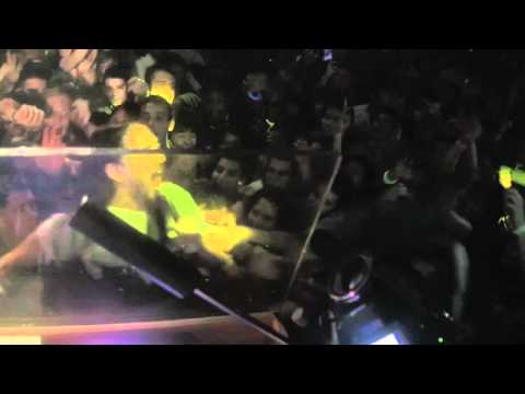 ***STEVE AOKI GOES WILD*** Glow TV: Steve Aoki at Fur Nightclub