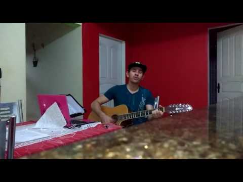 Huriel Maia cantando Escândalo de Amor Edson & Hudson