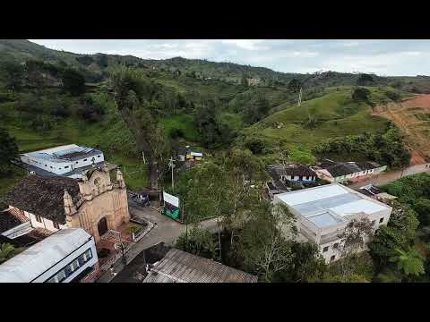 MI PUEBLO BONITO. Autor: Luis Carlos Barrera S. Nuestra historia Santo Domingo Antioquia. 2026