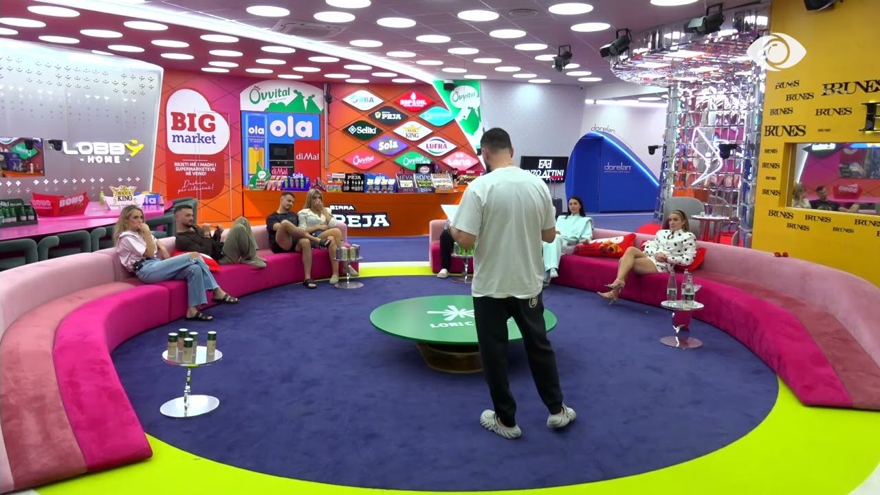 Zarf në shtëpi/ Mbrëmje klasike për banorët natën e sotme nën ritmet e muzikës