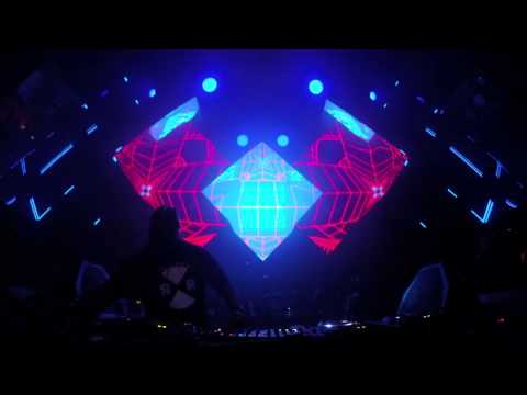 Carl Cox Revolution Opening Party@Space Ibiza 2015 playing Dorroo - Get In Deep