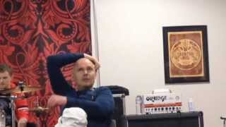 THE SMASHING PUMPKINS VIP SHOW PART  3  Q &amp; A