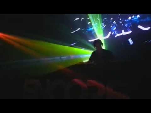 Nice clear video of Tritonal rocking Encore, having a great time!