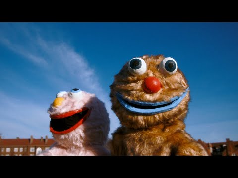 TTRRUUCES - You Make Me Feel Good (Official Video)