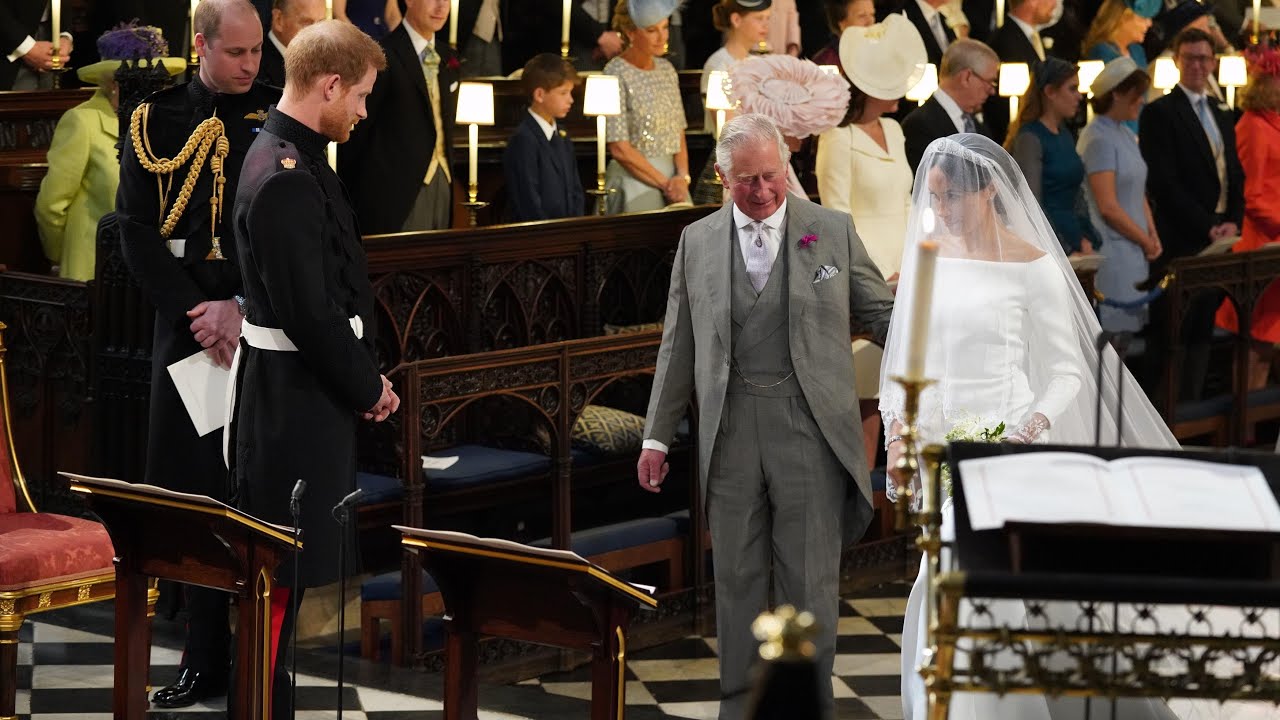 Prince Charles walks Meghan Markle down aisle to marry Prince Harry thumnail