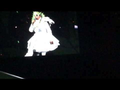 Björk – Vertebrae By Vertebrae en vivo en México Auditorio Nacional