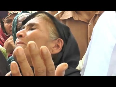باكستان تشيع جثامين ضحايا حريق صهريج الوقود