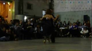 Video thumbnail for FERNANDO GALERA Y VILMA VEGA EN LA MILONGA DEL MORÁN (JULIO 2010) 1/4