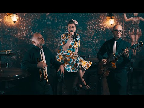 Lady Dillinger Swing Band - LOVE