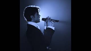 Prince - &quot;Money Don&#39;t Matter 2 Night&quot; (live Paisley Park 2002)