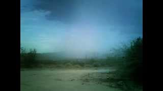 preview picture of video 'Joshua Tree tornado, part 3, it's comming'