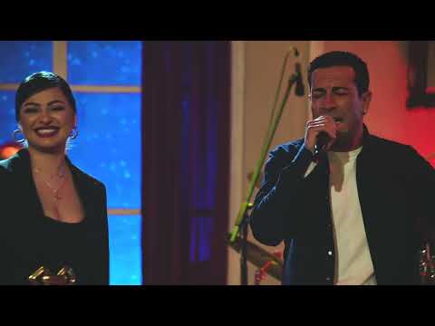 Marija Donova i Spase Antevski - Kaznio me zivot ( Live TV ShowROOM )