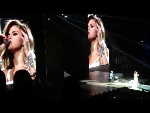 download lagu mp3 mp4 Selena Gomez Sydney, download lagu Selena Gomez Sydney gratis, unduh video klip Selena Gomez Sydney