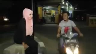 Download lagu Ayu kartika - suet baje jih bloe 3 mp3