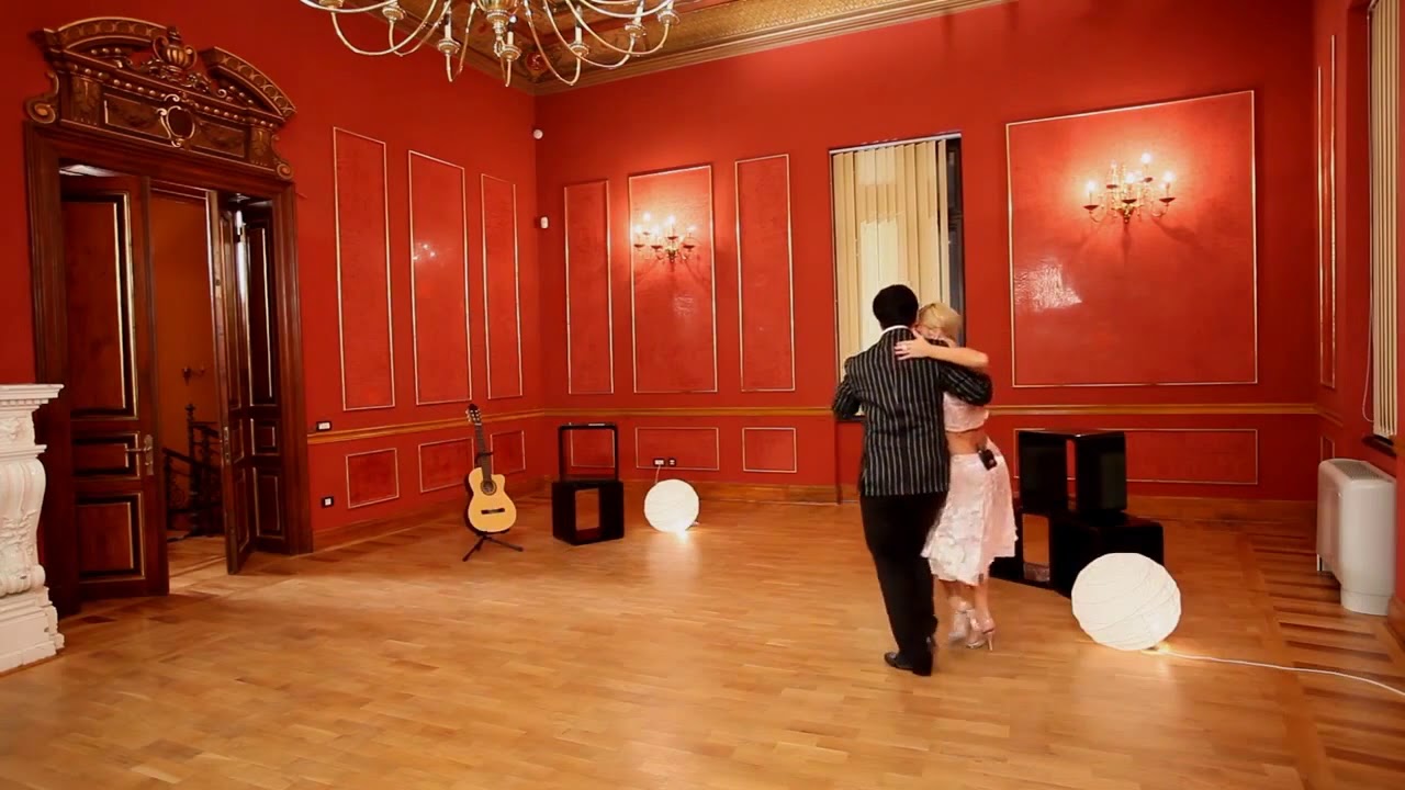 Video thumbnail for Sebastian Arce & Mariana Montes Lesson 16. Changes of direction, part 1. Tango