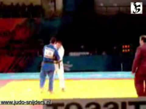 Judo 2006 Doha: Joe Nasr (LIB) - Ramirez (PHI) [-73kg].