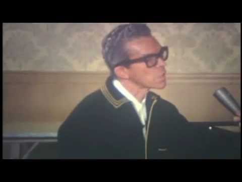 Entrevista Juan Garcia Esquivel (1968) - Bob Wilkins Interviews Hollywood