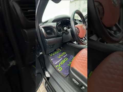 фото toyota hilux viii 0