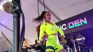 Tinashe @ Voodoo Fest 10-28-18