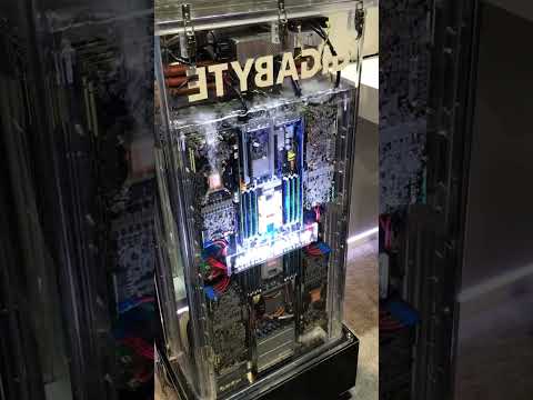 Si tu ordenador funciona lento, simplemente sumérgelo en agua