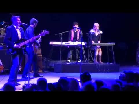 The Fab Four/Wingsband (tribute band), "Maybe I'm Amazed," Pacific Amphitheatre, Aug 1, 2015