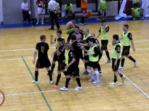 1/2 PLAY OFF VEČERNJI I HMNL/LABIN: MNK Potpićan 98 - MNK Brodosplit 7:2 (4:1)