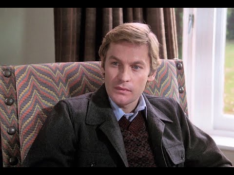 THE ROMANTIC ENGLISHWOMAN (1975) Clip - Helmut Berger, Glenda Jackson, & Michael Caine.
