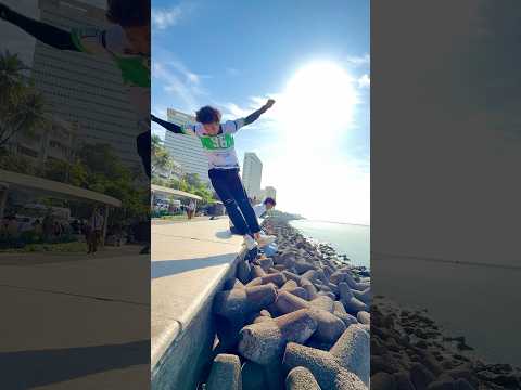 🤭😯Ladka dar ke niche gir gya🤩😂 #youtube #youtubeshort #yt #funny #viral #trending #candy