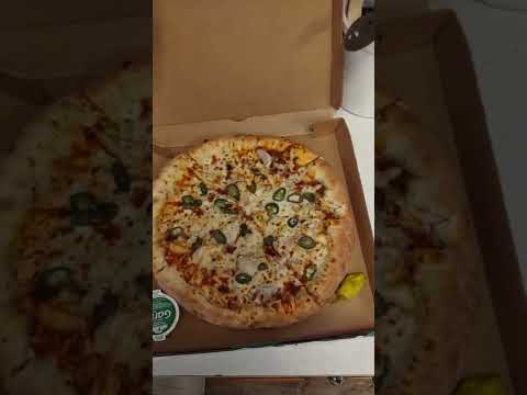First Impression of Papa John's Buffalo Chicken Pizza...