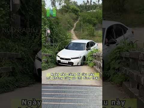 Ngày nào cũng đi cầu này mà không trầy xe thì đỉnh thật