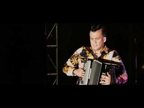 11. TRAGO DOBLE - Diego Daza & Carlos Rueda (De Película Live)